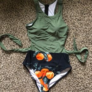Cupshe Swimsuit